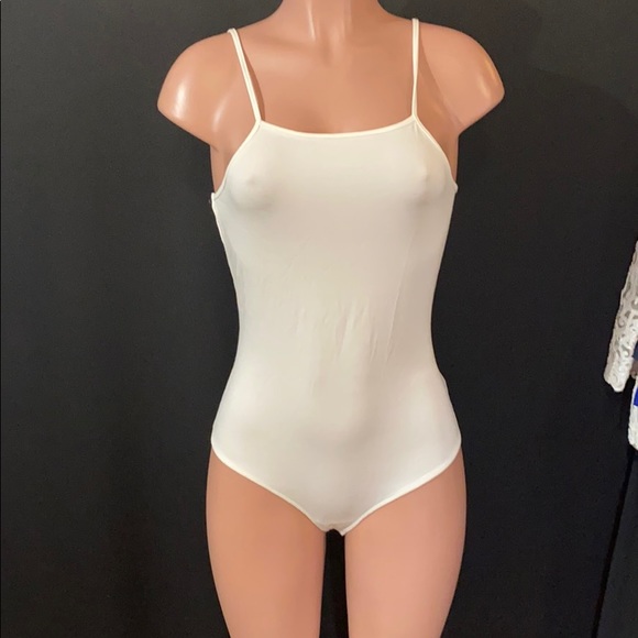 NWT LITTLE BLACK BODYSUIT White Knit Top Blouse - Picture 2 of 8